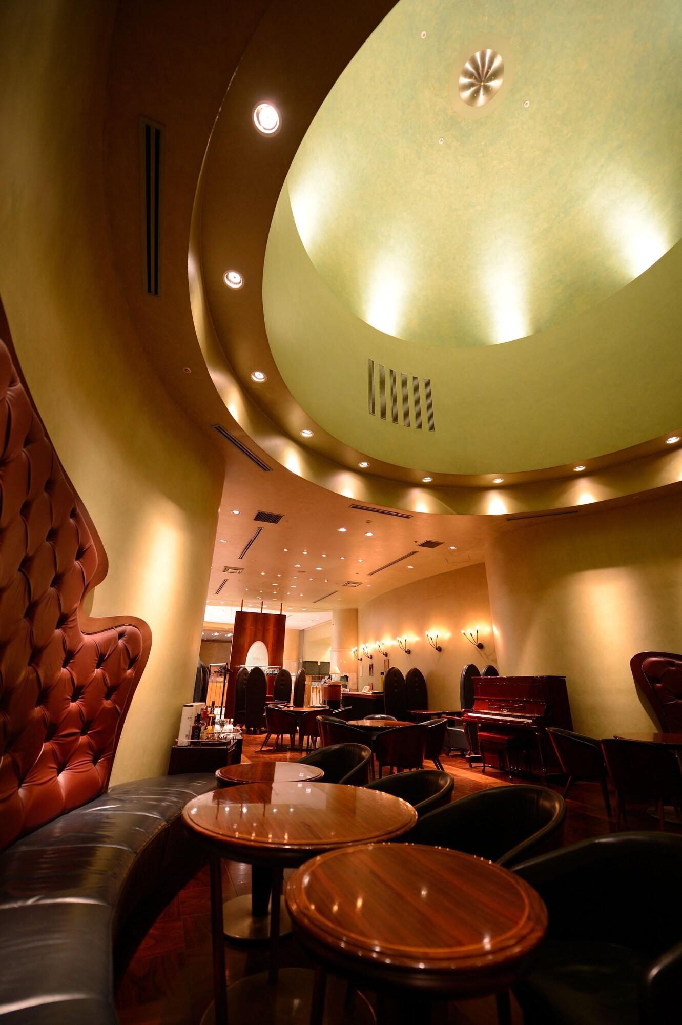 Royton Sapporo Hotel Exteriér fotografie The interior of the lounge