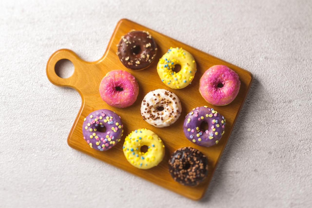Royton Sapporo Hotel Exteriér fotografie A selection of doughnuts